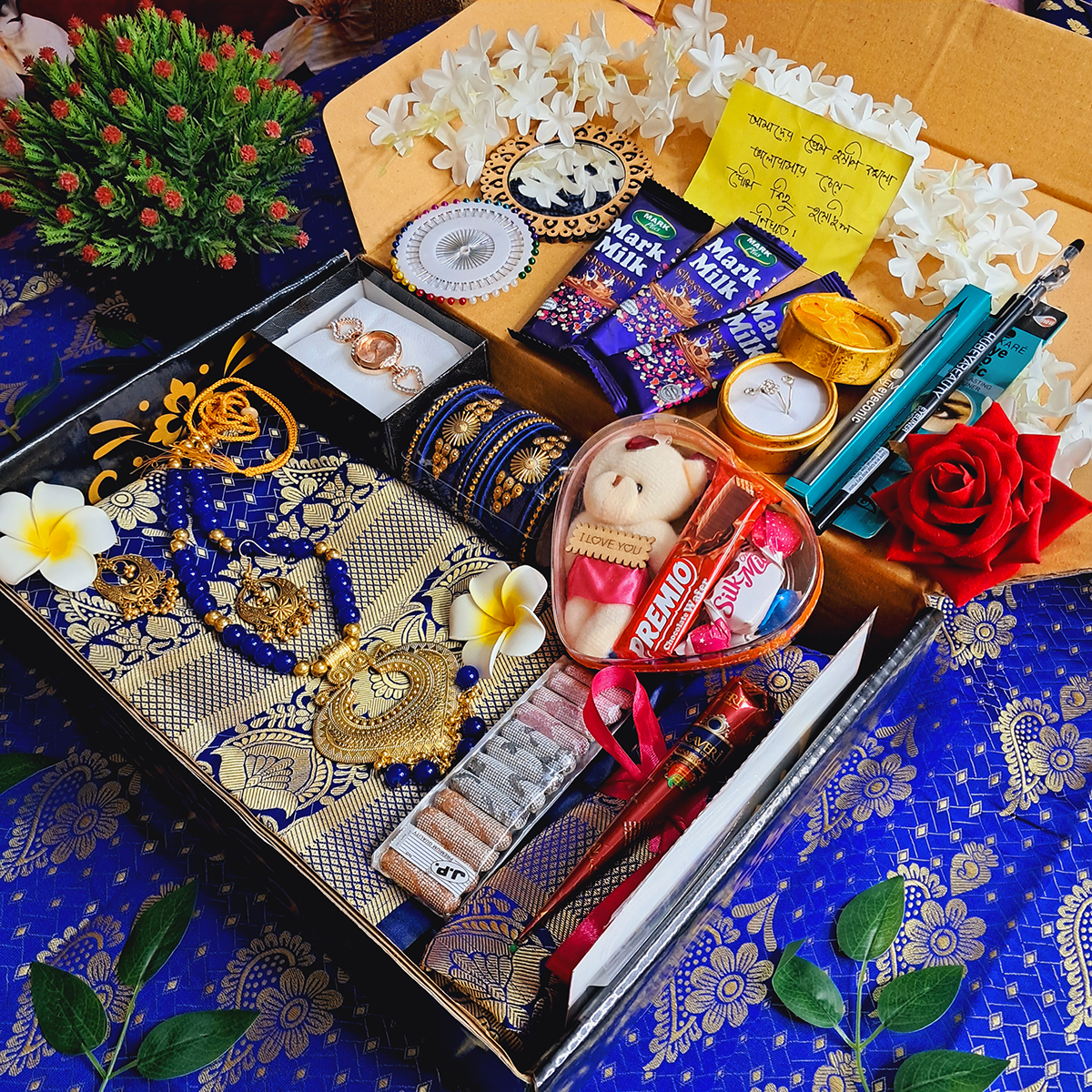 20 Iteam Saree Combo Gift Pack (Blue) - Image 2